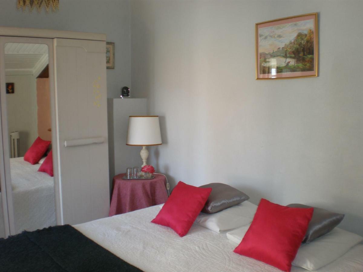 Appart Amande Des Amandeirets Διαμέρισμα Châteauneuf-lès-Martigues Εξωτερικό φωτογραφία